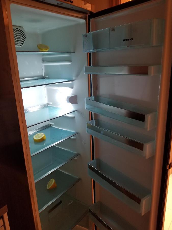 London Luxury Apartment 4 Bedroom Sleeps 12 People With 4 Bathrooms 1 Min Walk From Station Wanstead エクステリア 写真